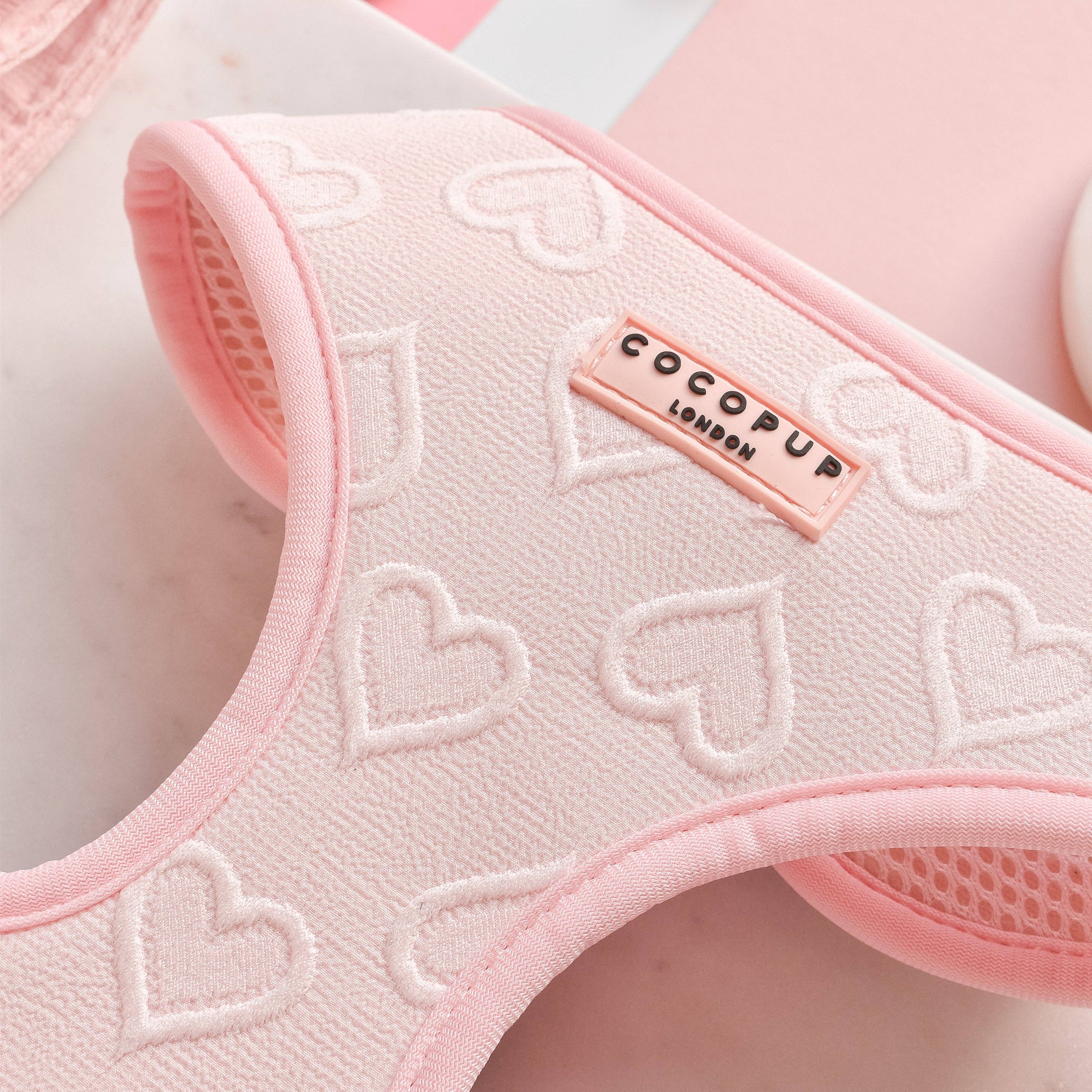 Luxe Adjustable Neck Harness - Baby Pink Heart: S
