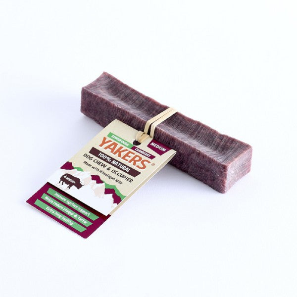 Yakers Cranberry Dog Chew Medium Natural Dental Treats for Dogs