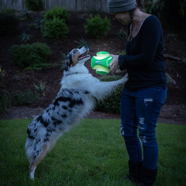 Chuckit! Max Glow Kick Fetch Small 15cm