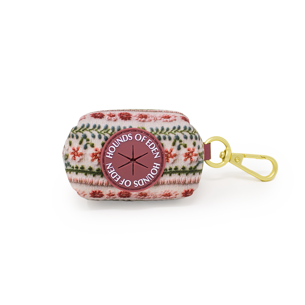 Bella's Jumper Dog Collar + Tag Holder: Medium